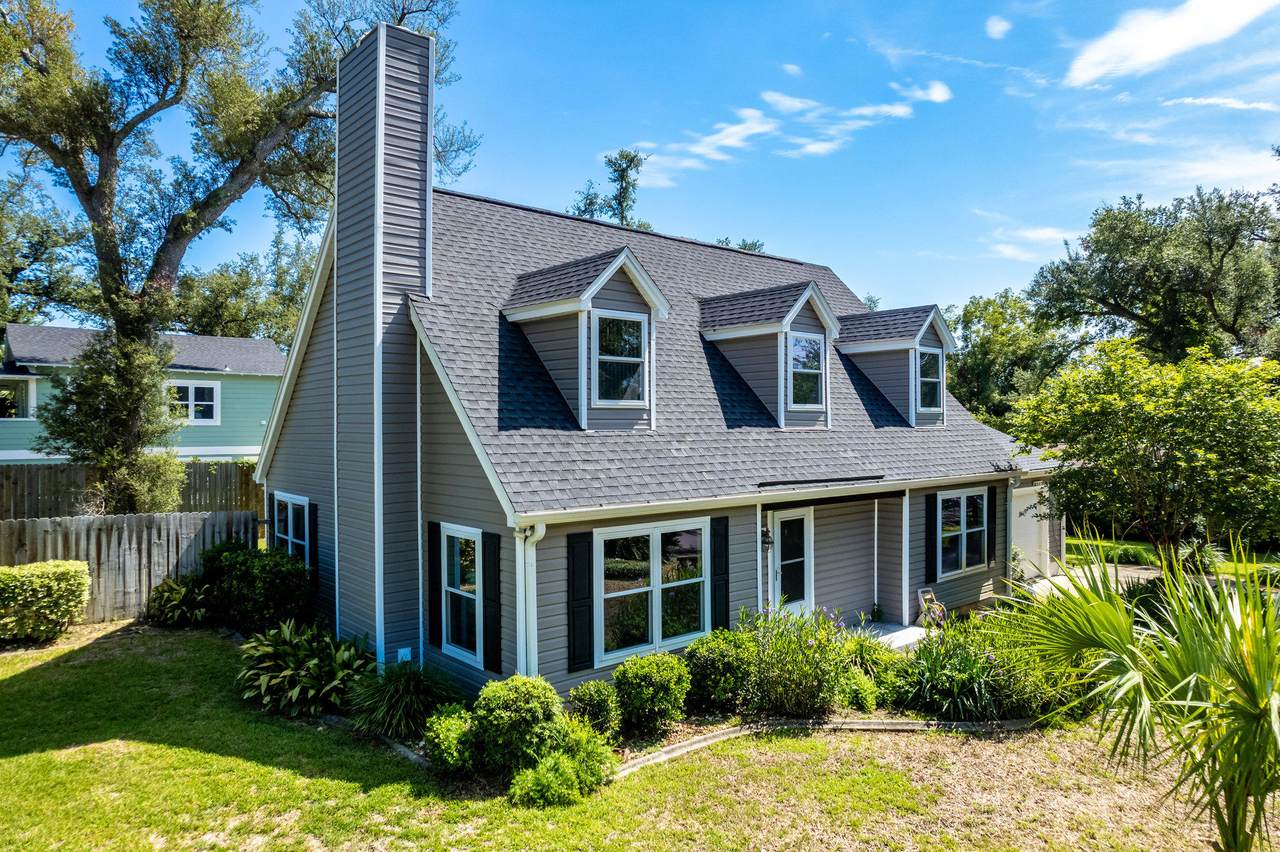507 3rd Street - Photo 1