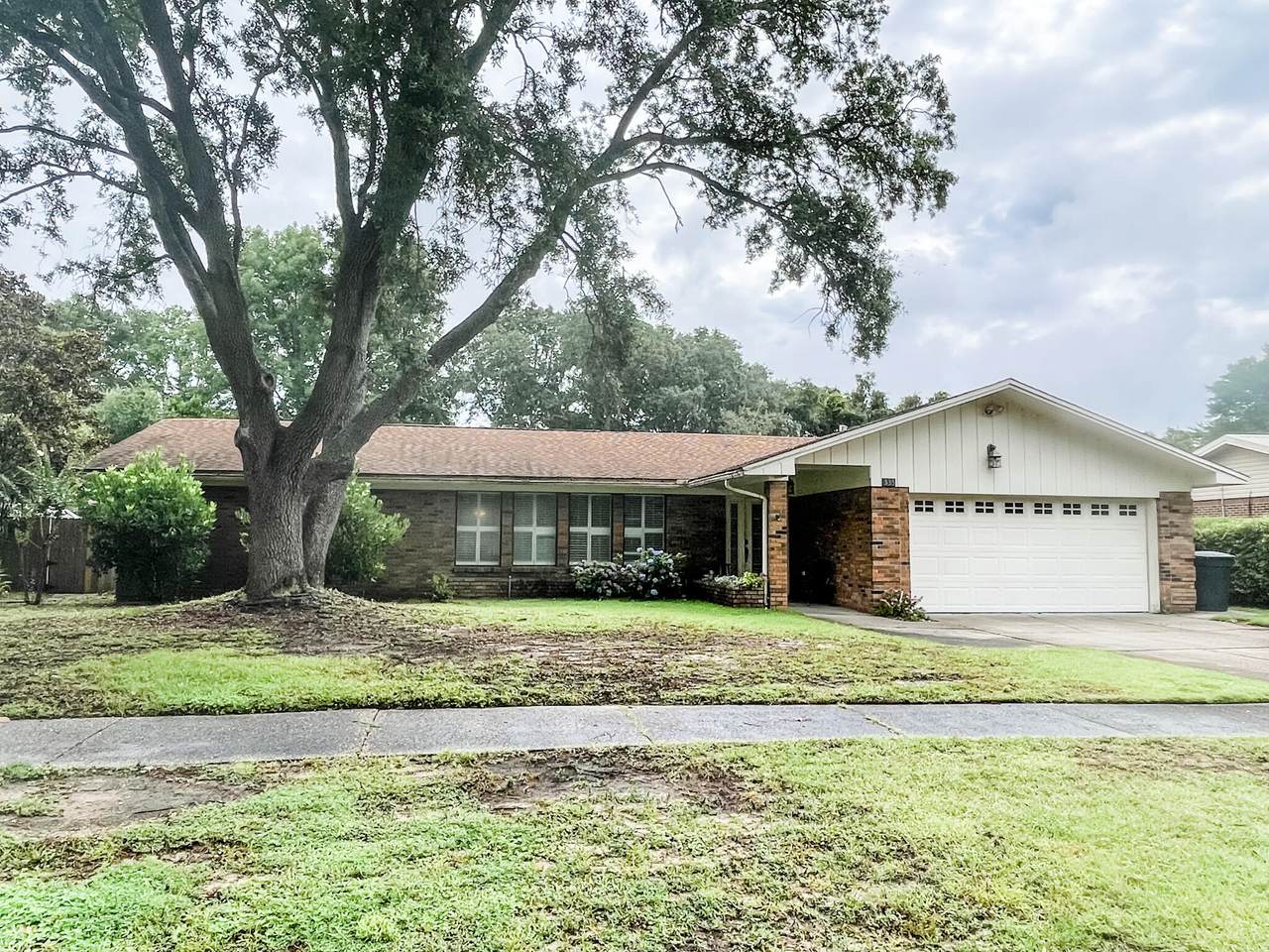 335 Cherie Court - Photo 1