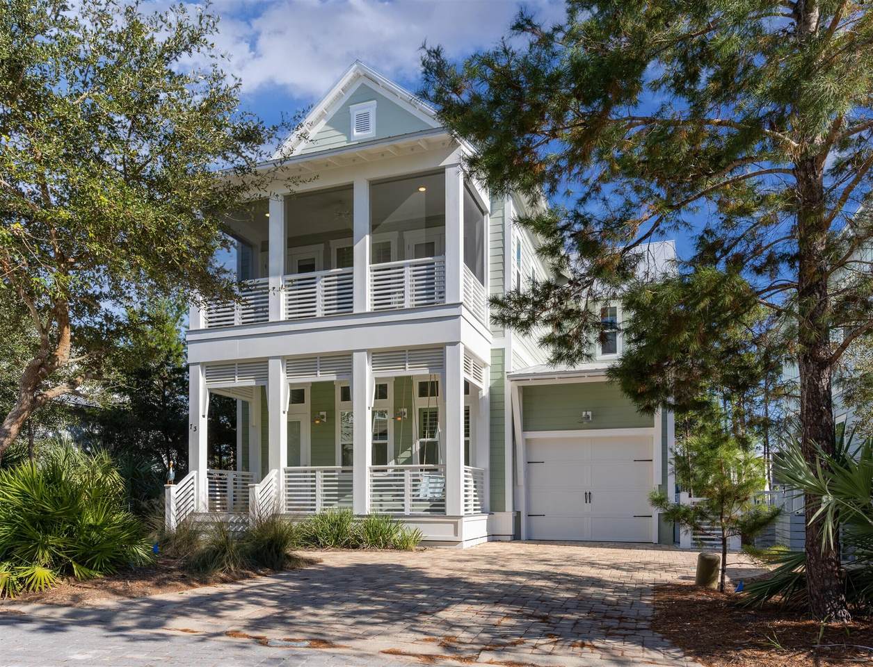 73 Emerald Beach Way - Photo 1