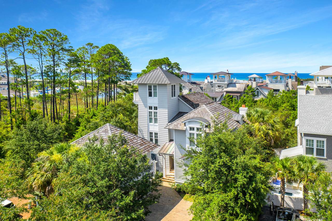 284 Yacht Pond Lane - Photo 1