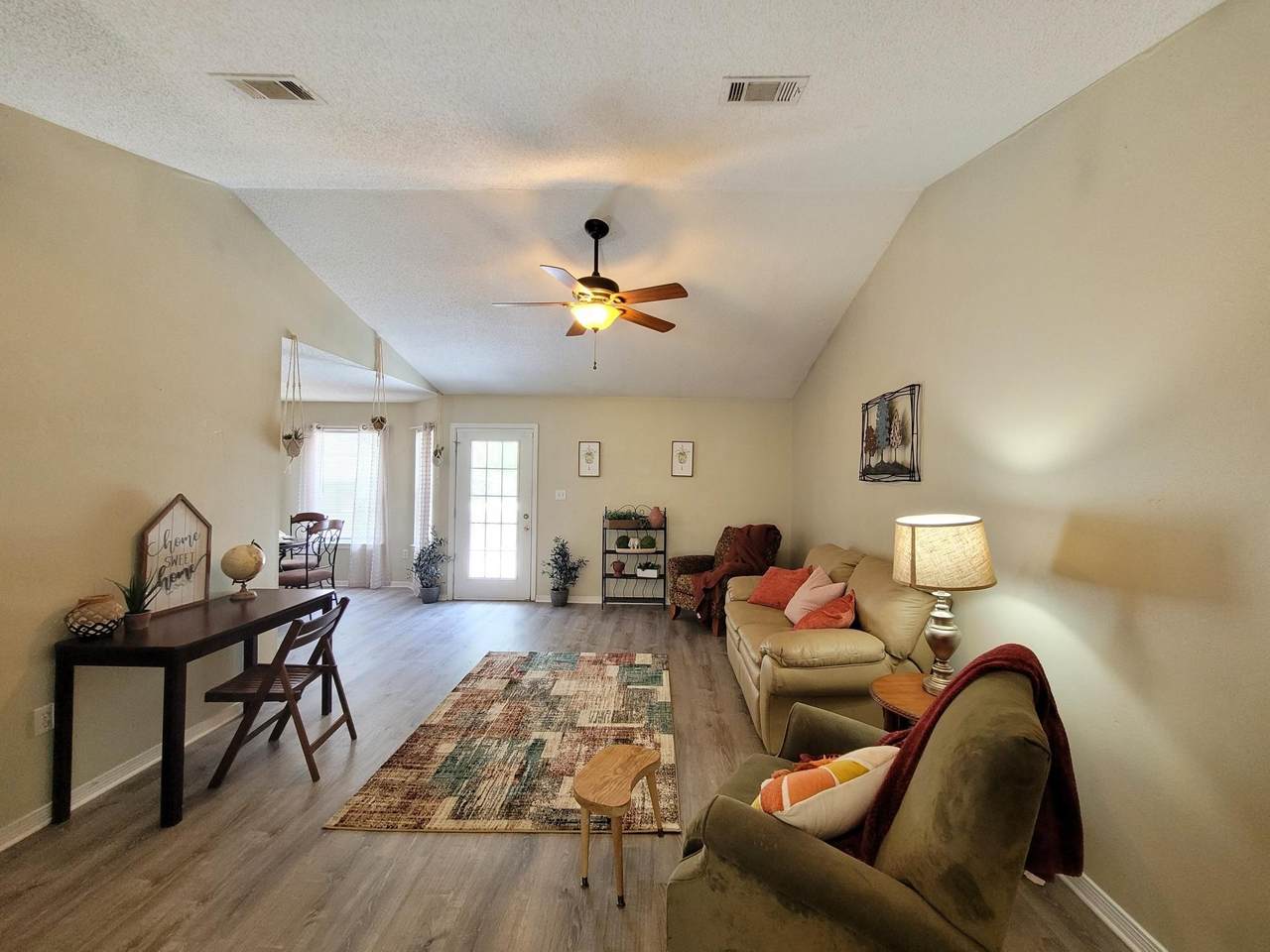 177 Salvadore Drive - Photo 1