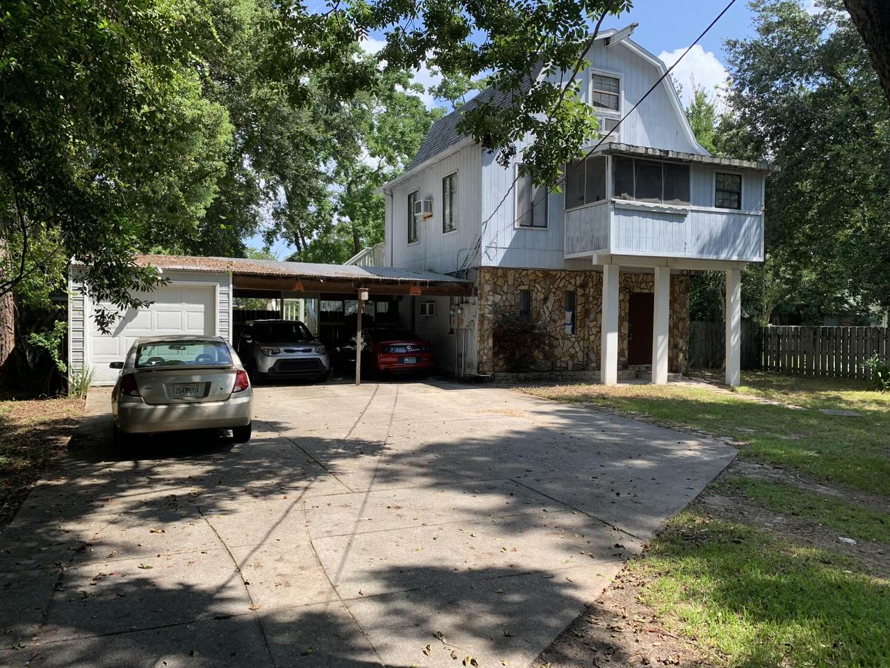 503 Union Street - Photo 1