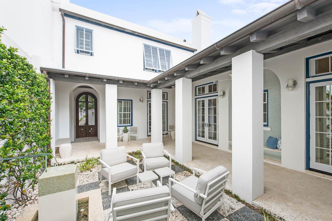 86 Charles Street - Photo 1