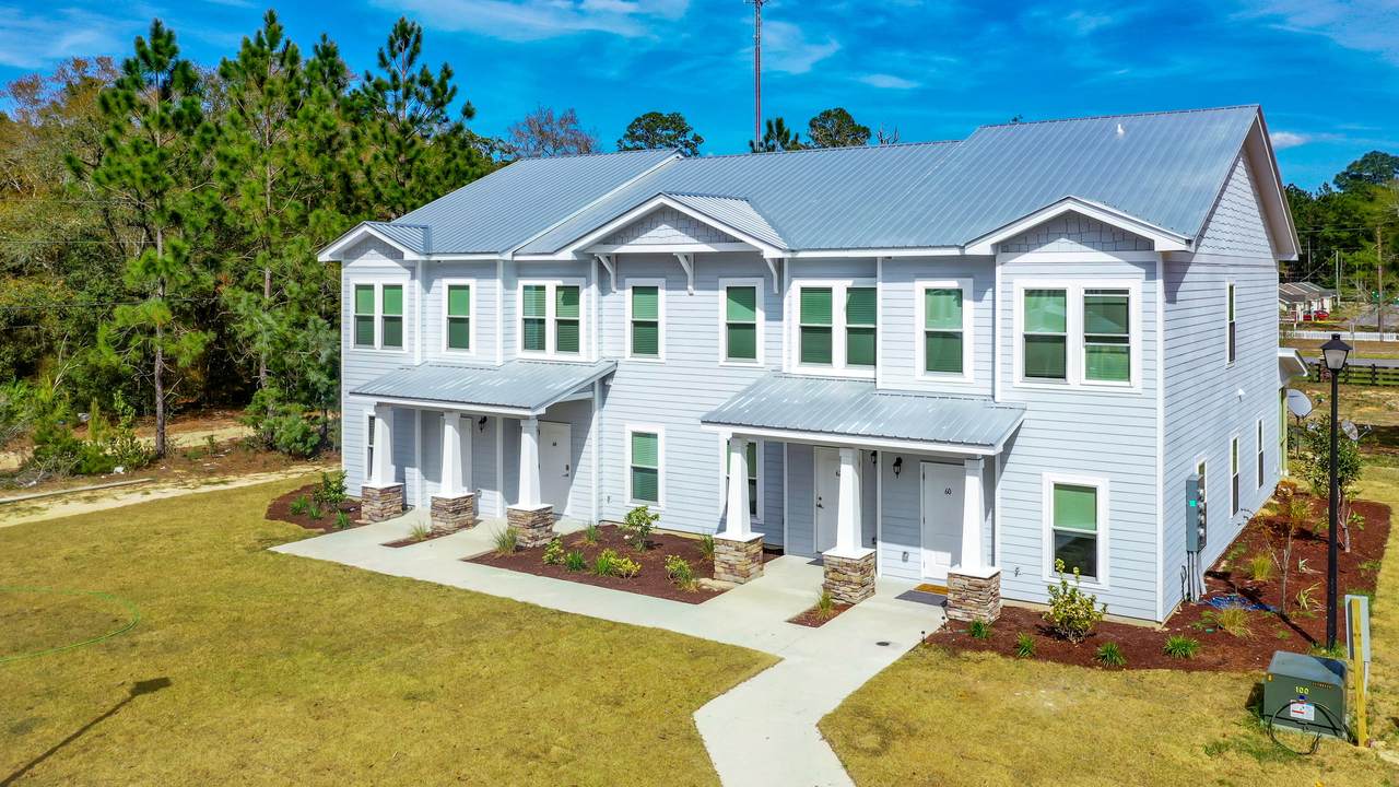304 Date Palm Lane: Horizon - Photo 1