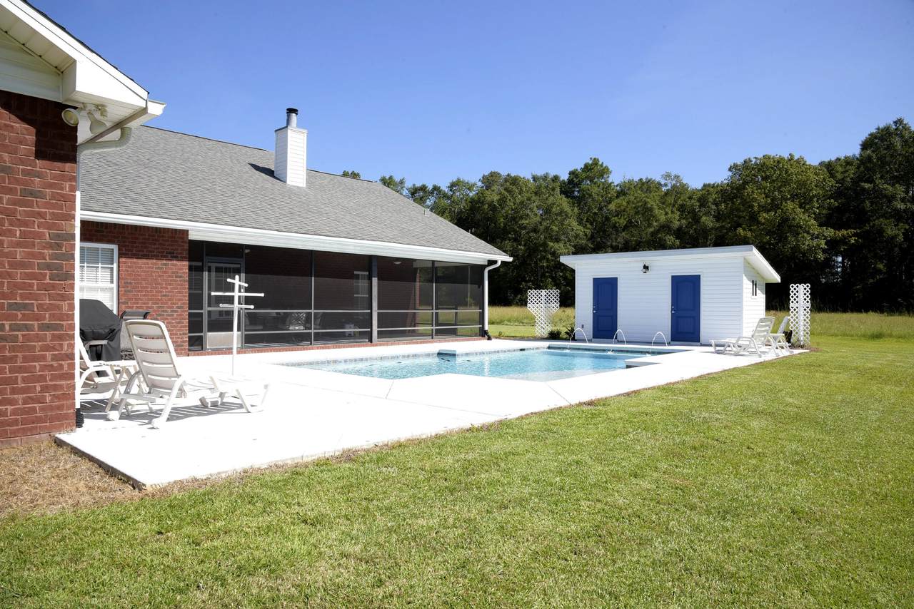 5491 Elzie Road - Photo 1