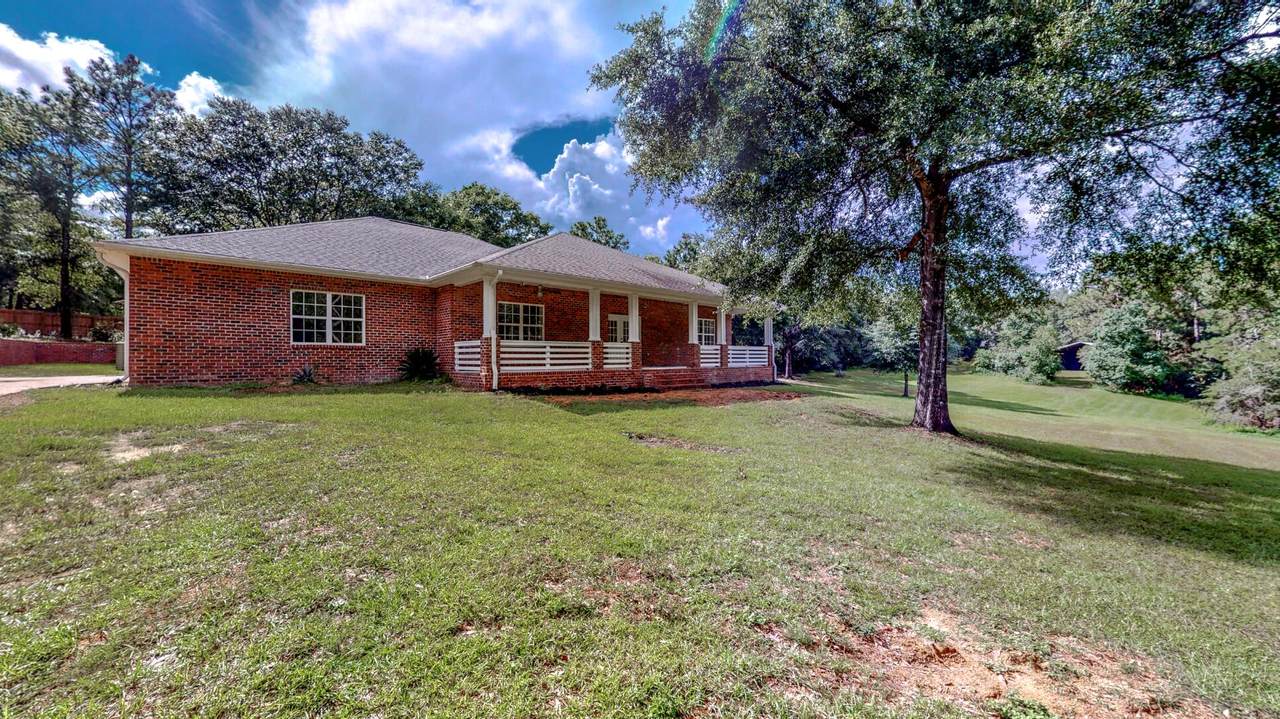 5980 Springdale Dr Drive - Photo 1