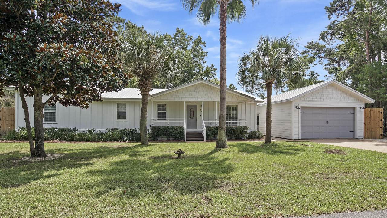 149 Acacia Street - Photo 1