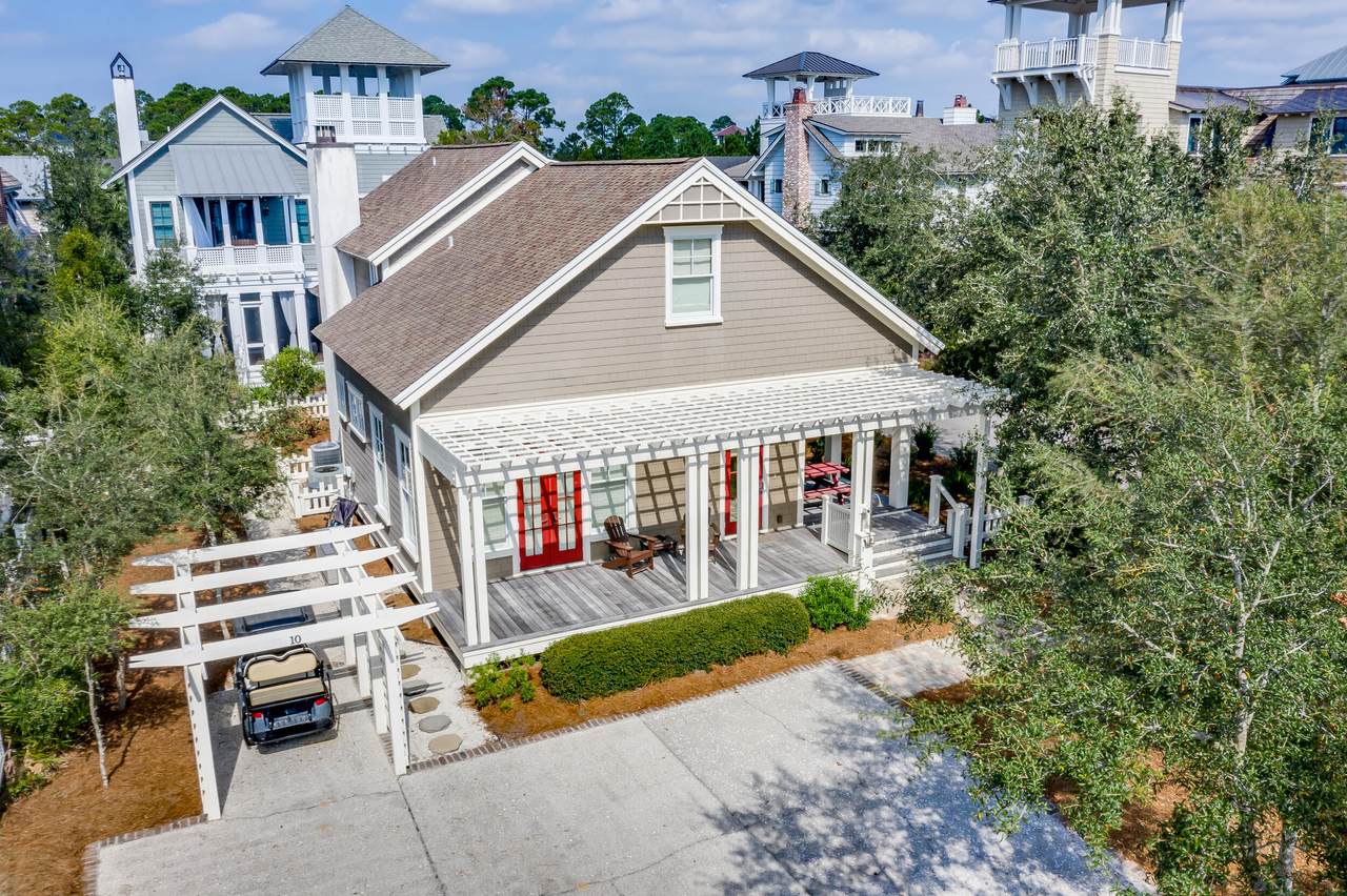 10 Founders Lane - Photo 1