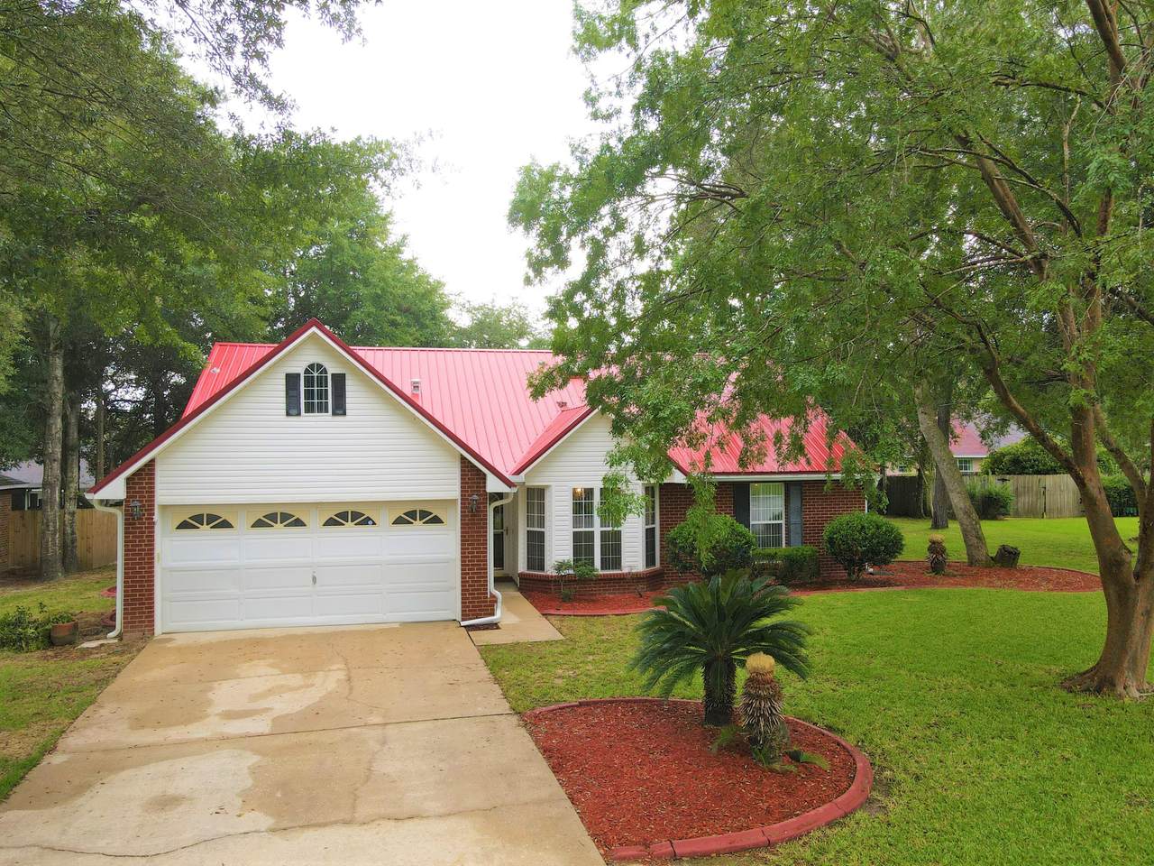 2804 Hogan Lane - Photo 1