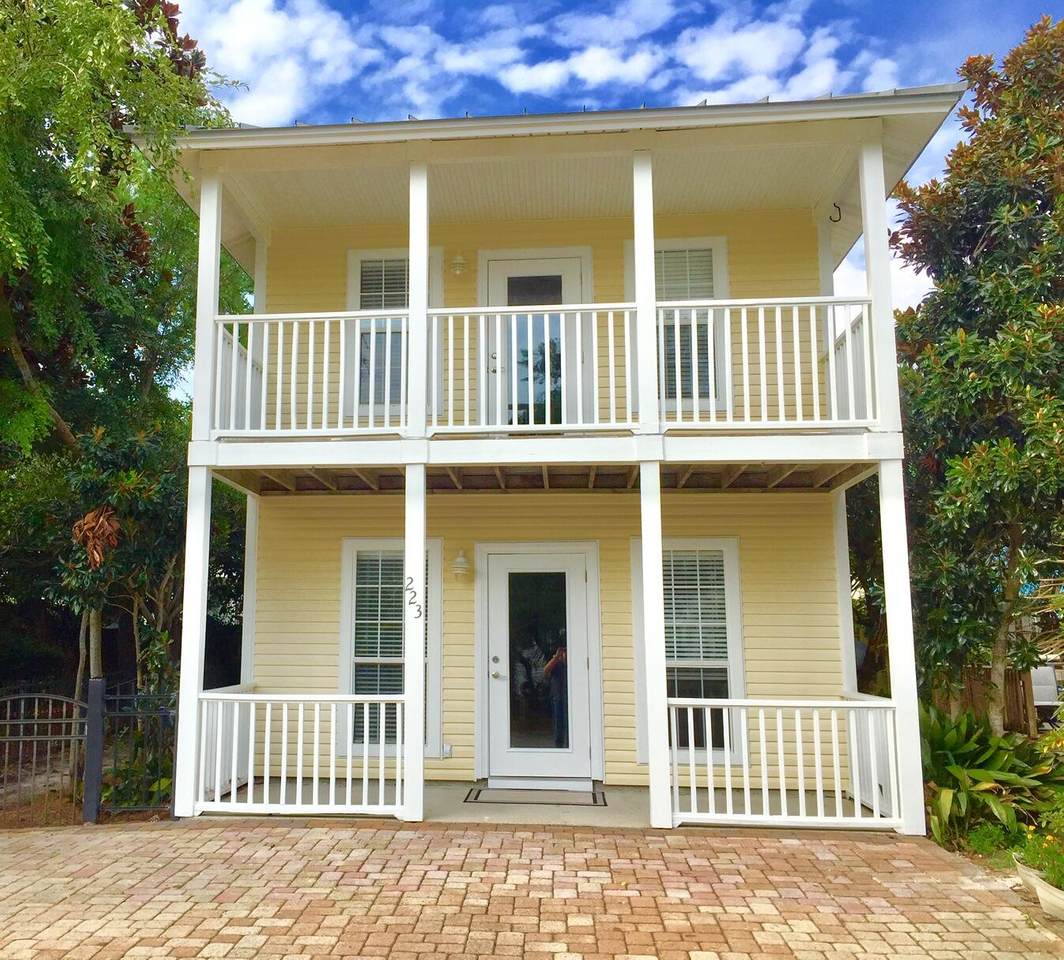 223 Redfish Circle - Photo 1