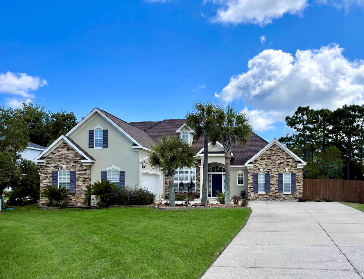 108 Pelican Bay Drive - Photo 1