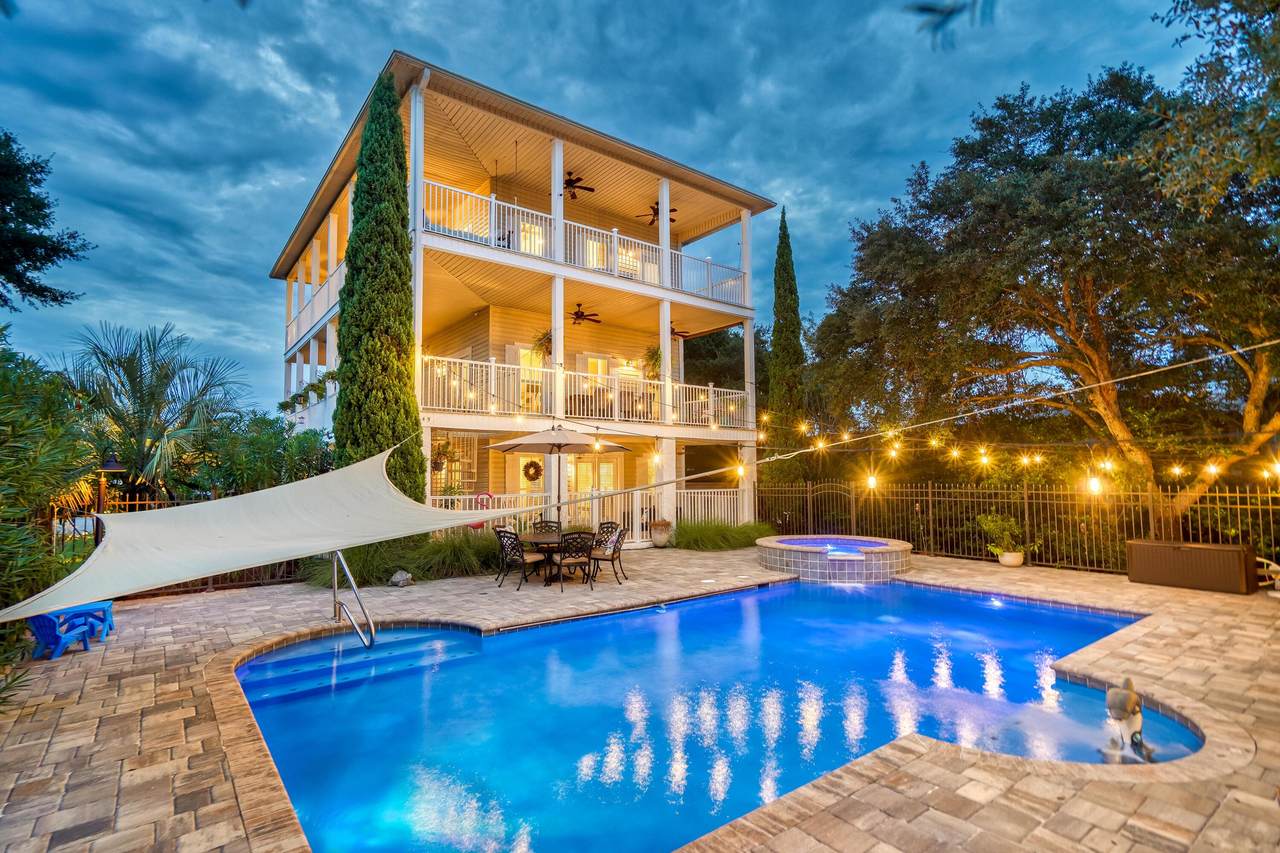 45 Lakeview Beach Drive - Photo 1