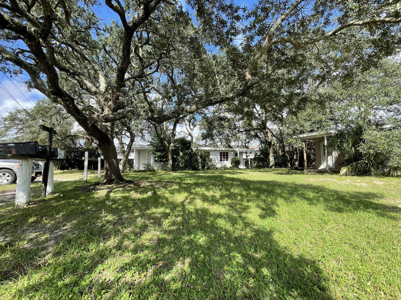 718 Eglin Parkway Parkway - Photo 1