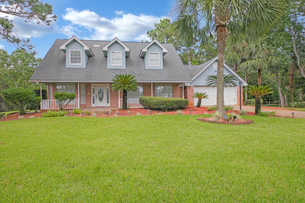 521 Parish Boulevard - Photo 1