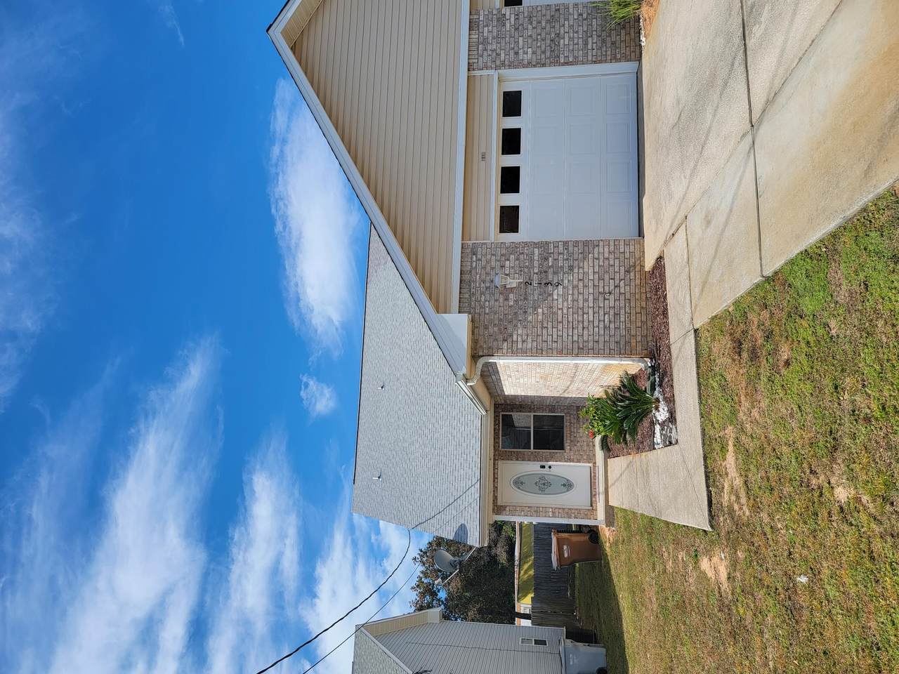 2139 Tom Street - Photo 1