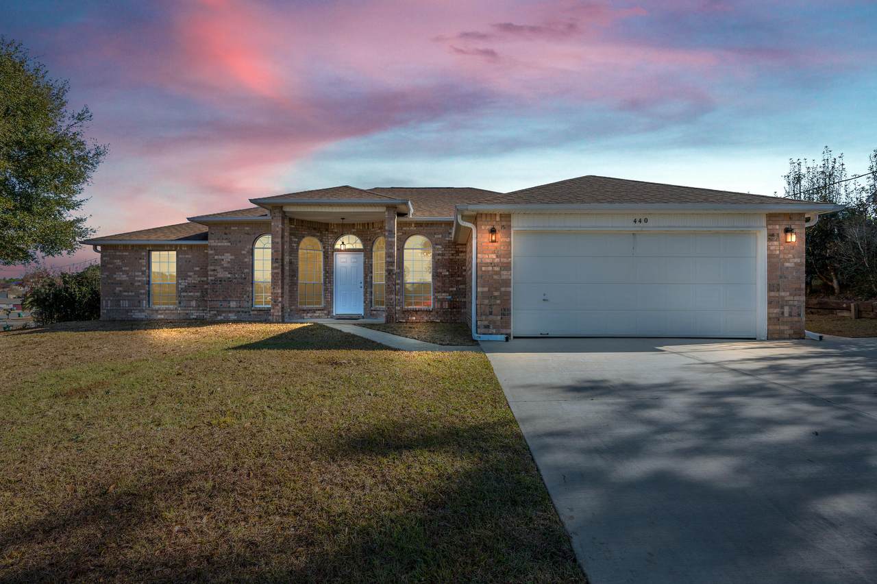 440 Alonzo Drive - Photo 1