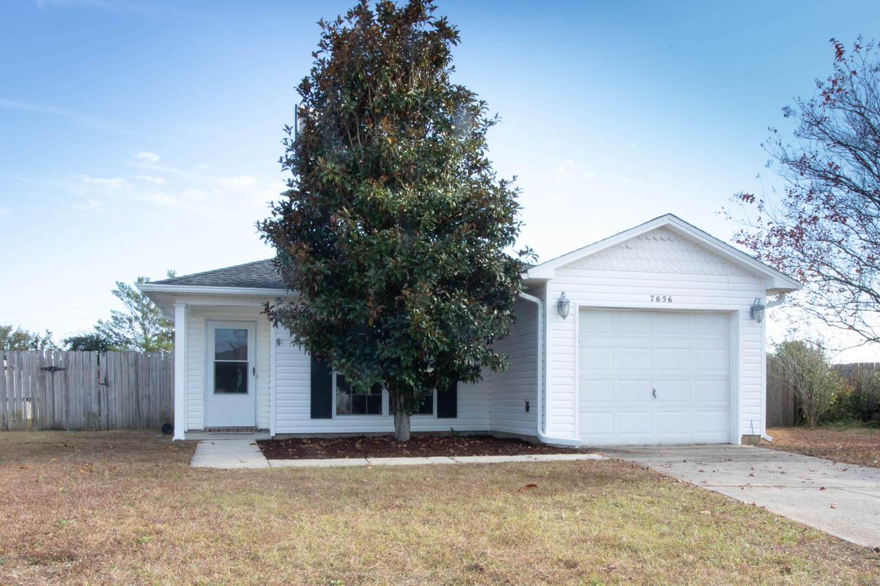 7656 Chablis Circle - Photo 1