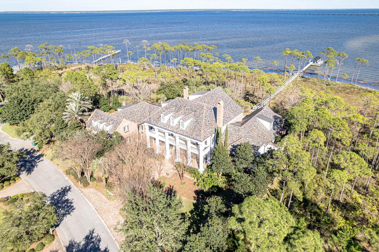 4307 Breakwater Drive - Photo 1