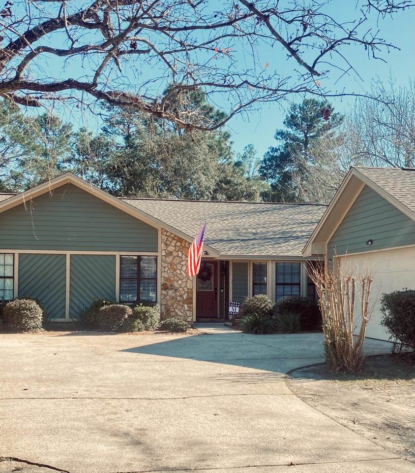 810 Saint Joseph Cove - Photo 1