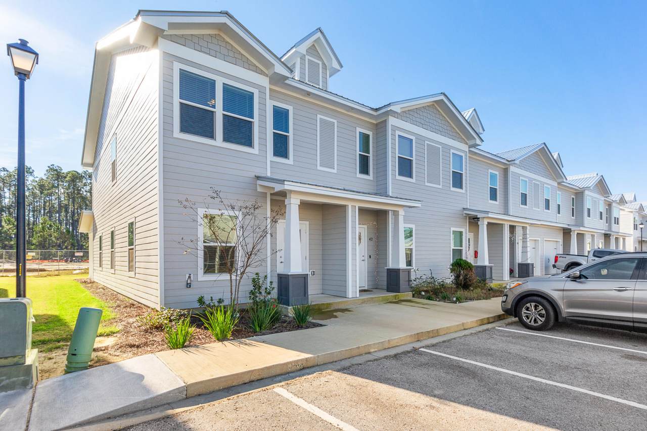 416 Date Palm Lane - Photo 1