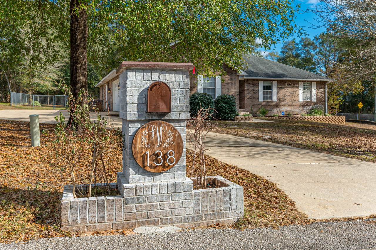 138 Indian Trail - Photo 1