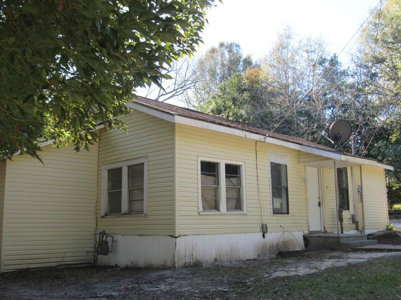 118 Toledo Avenue - Photo 1