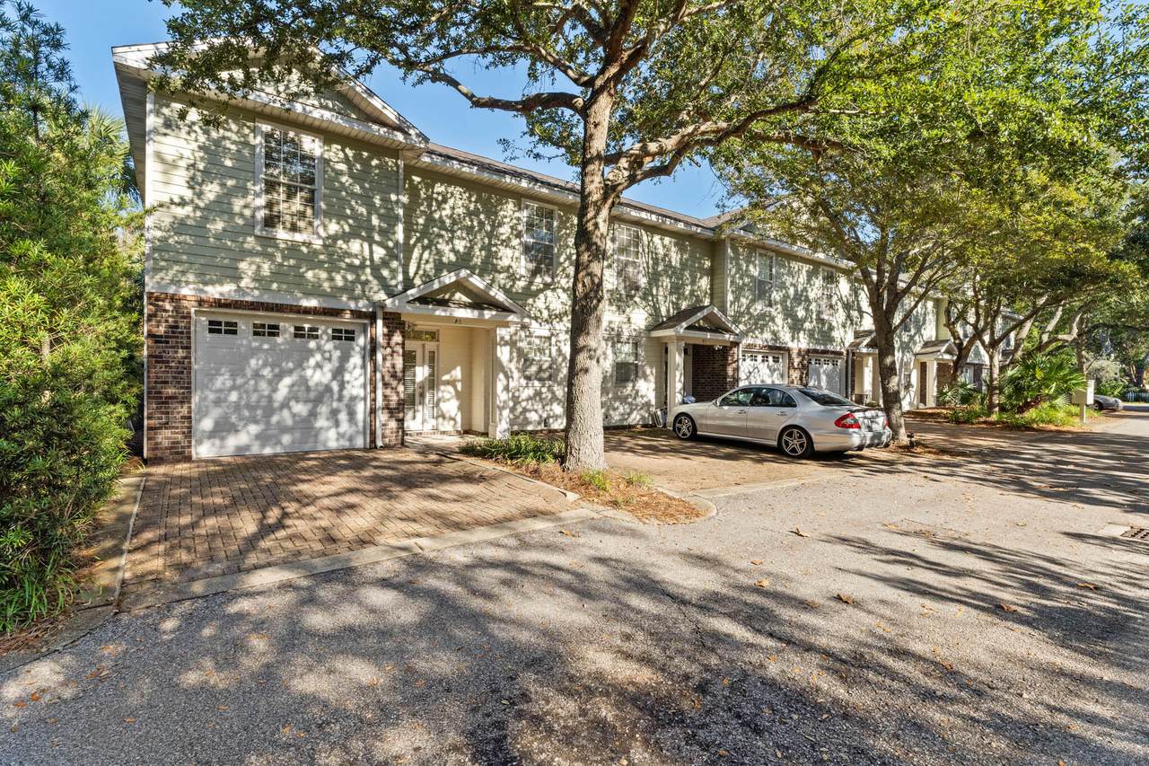 139 Sibert Avenue - Photo 1