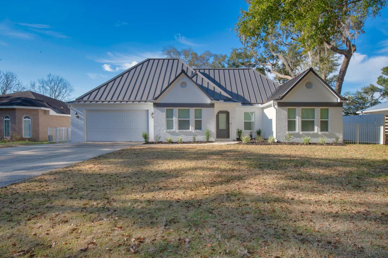 24 Waterview Lane - Photo 1