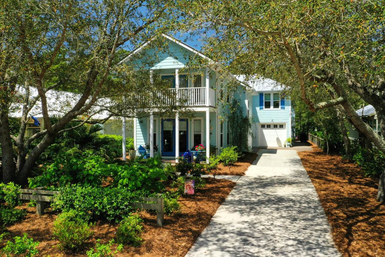 417 Clareon Drive - Photo 1