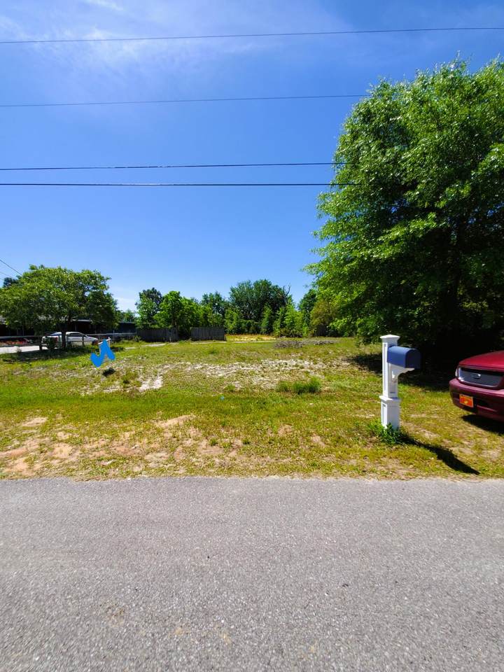 8273 Lucena Street - Photo 1