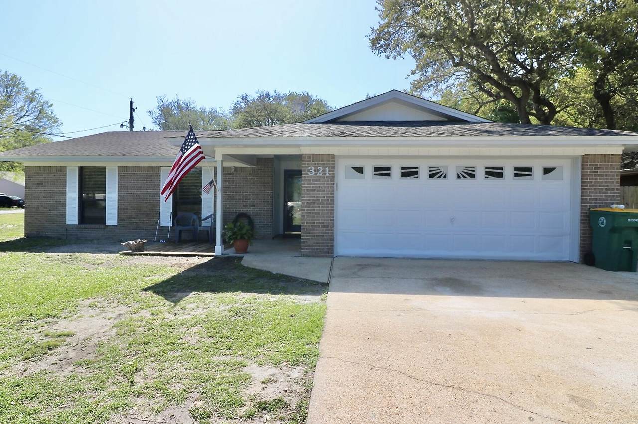 321 Forrest Avenue - Photo 1