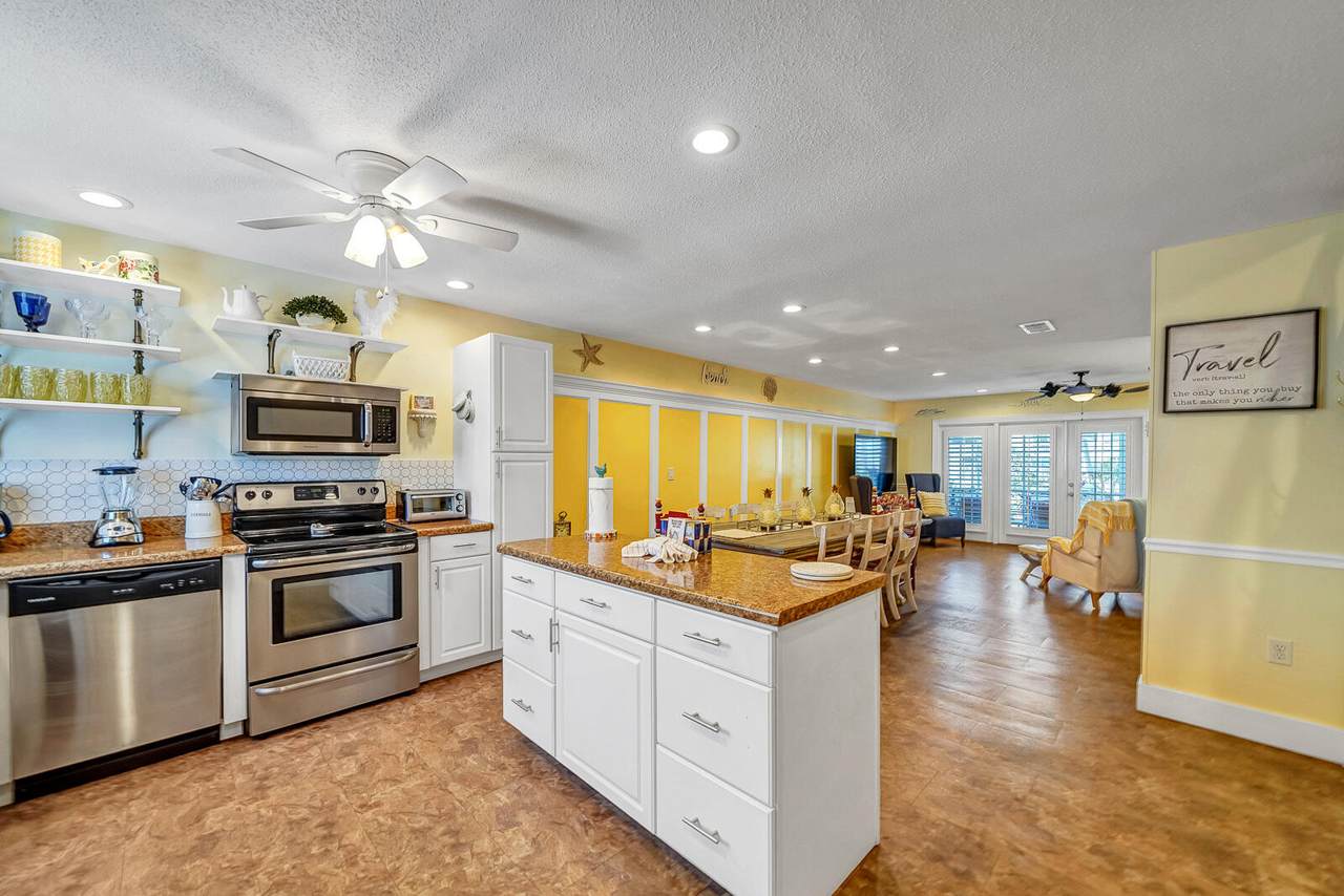 41 Misty Cove - Photo 1
