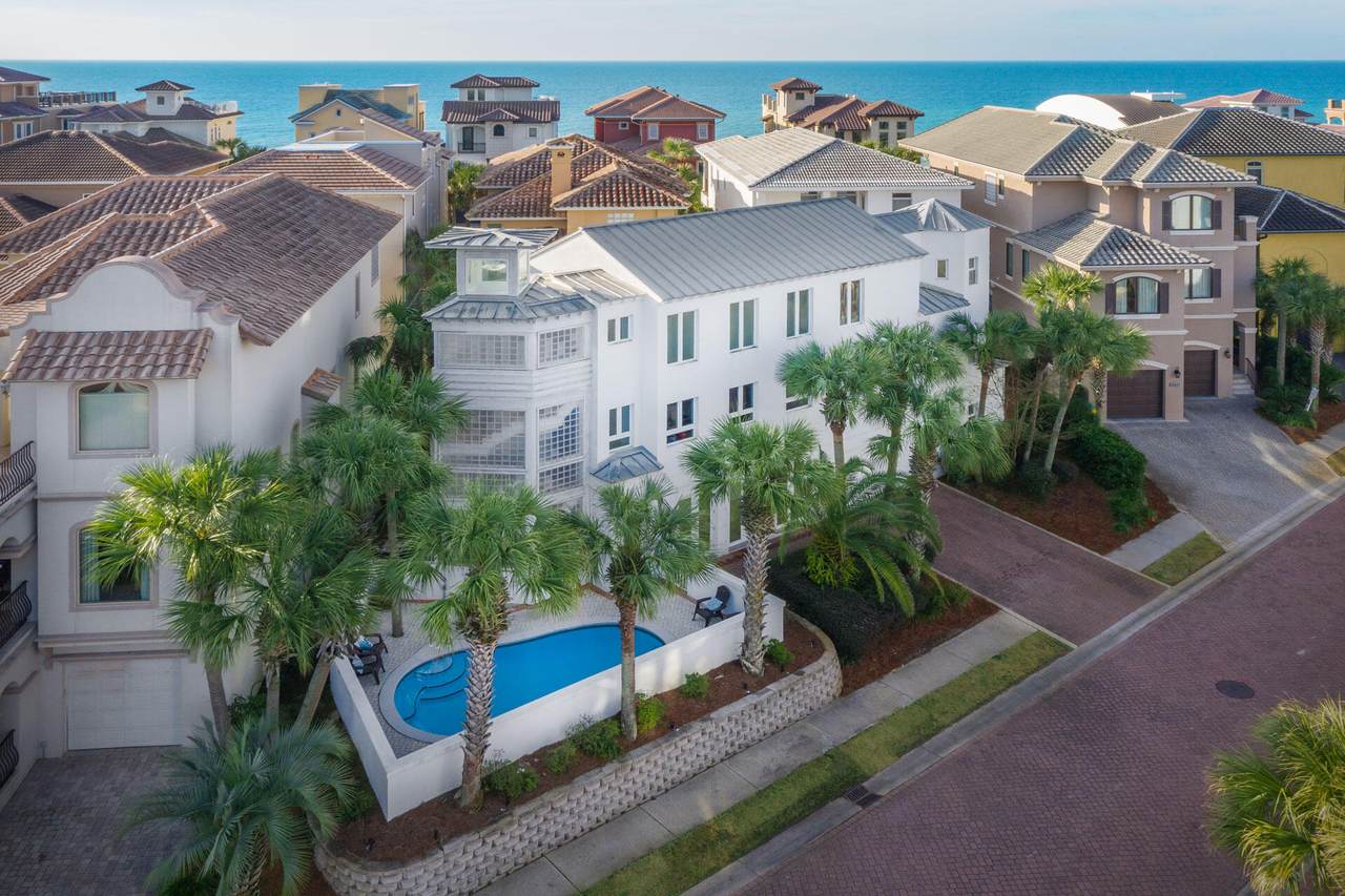 4835 Ocean Boulevard - Photo 1