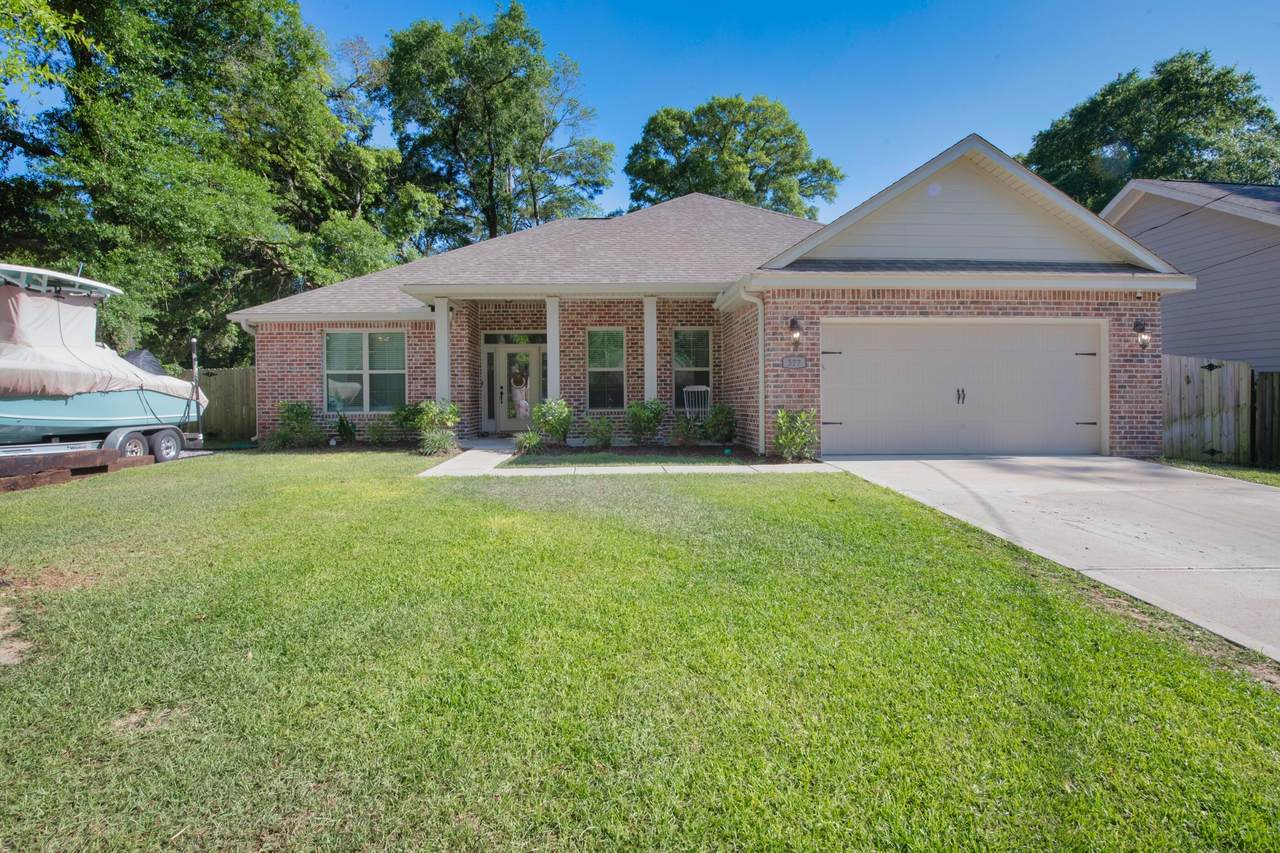 377 Iowa Street - Photo 1