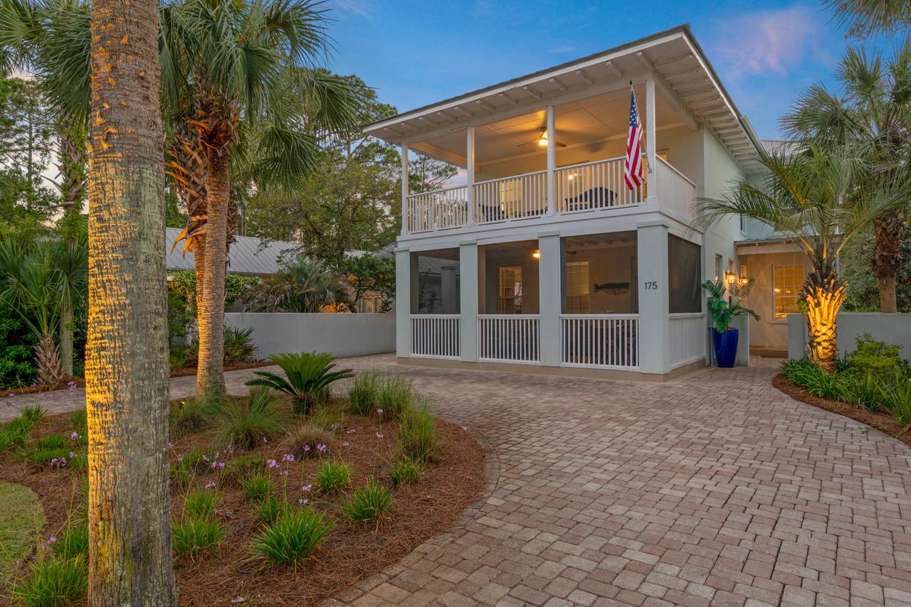 175 San Juan Avenue - Photo 1