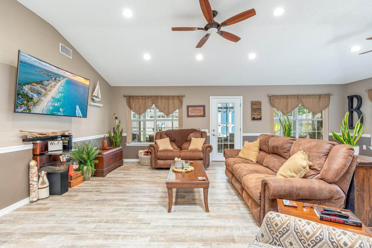 6452 Sandkey Cove - Photo 1