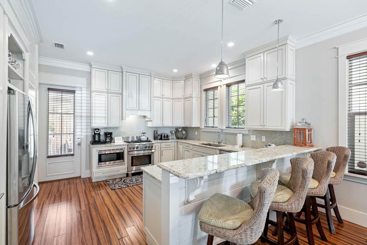 42 Tresca Lake Court - Photo 1