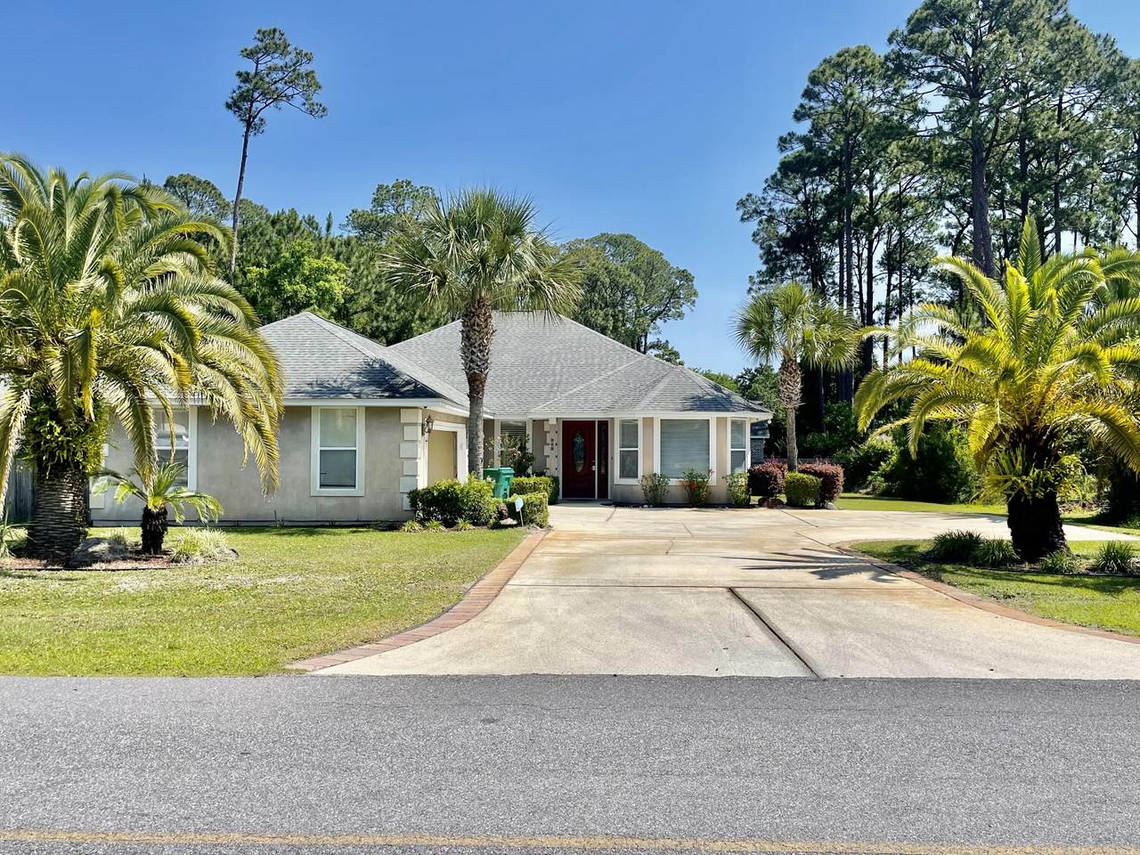 968 Forest Shore Drive - Photo 1