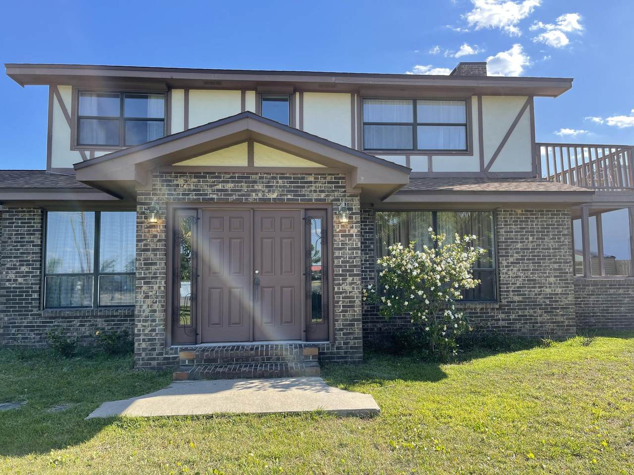 302 Michigan Avenue - Photo 1