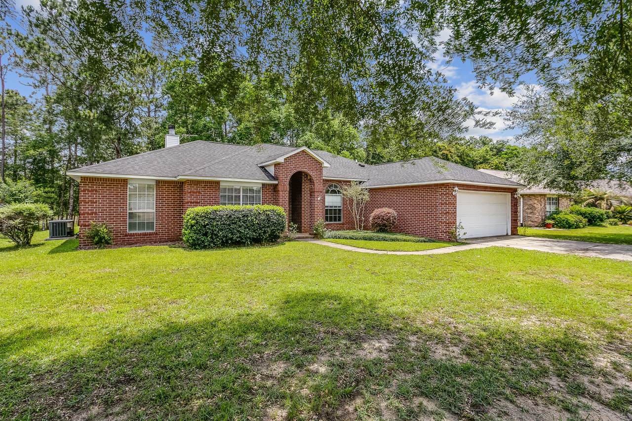 5733 Dunbar Circle - Photo 1