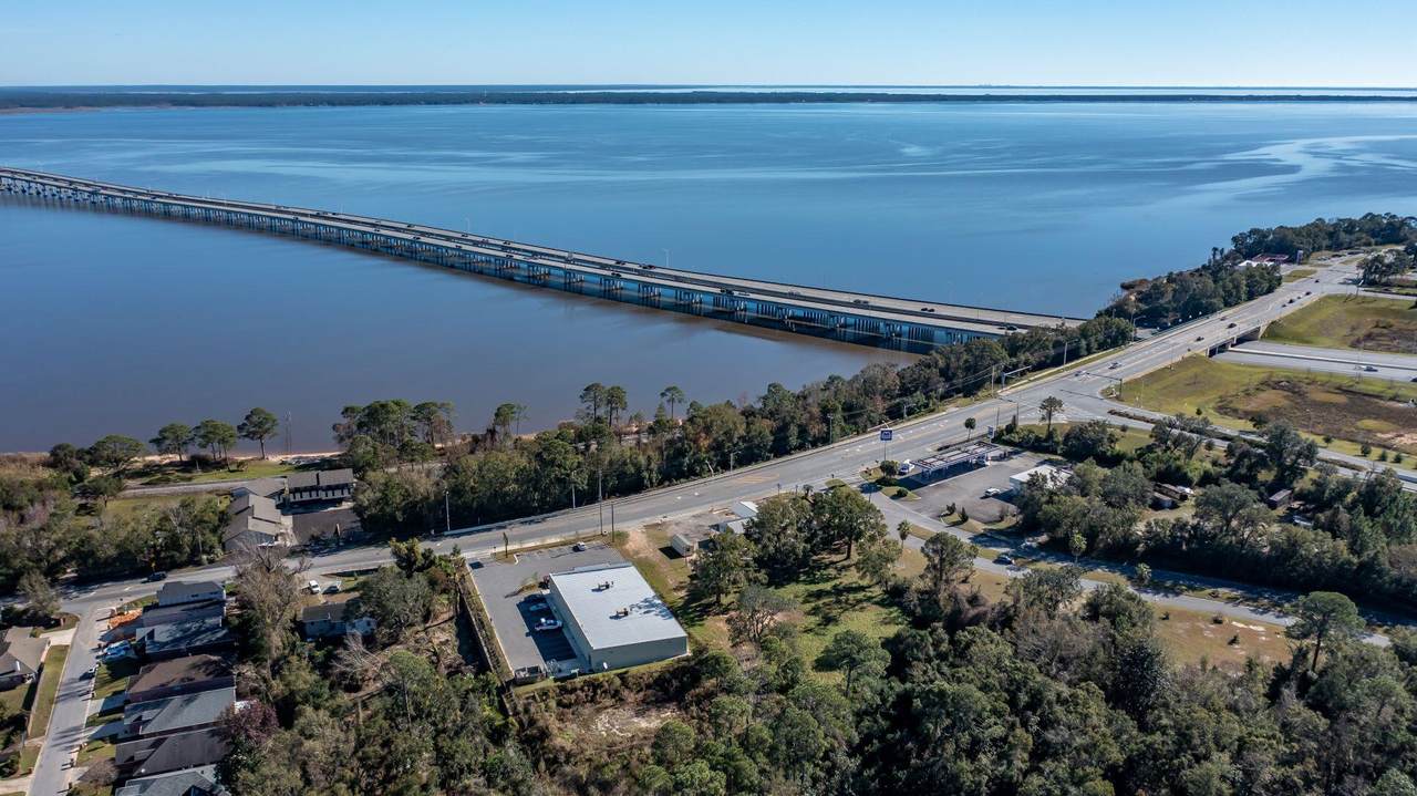 8100 Scenic Highway - Photo 1