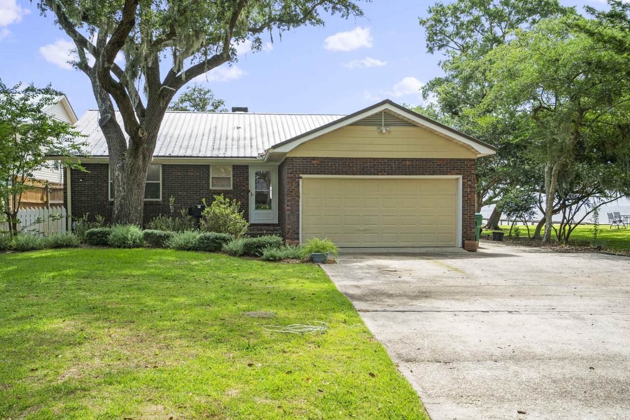 2498 Bay Grove Road - Photo 1