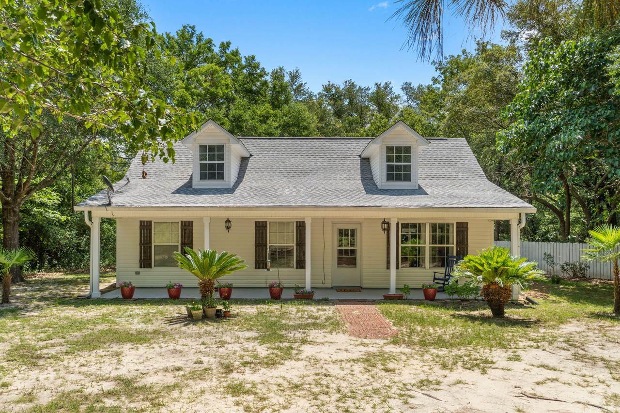 4650 Beckwood Lane - Photo 1