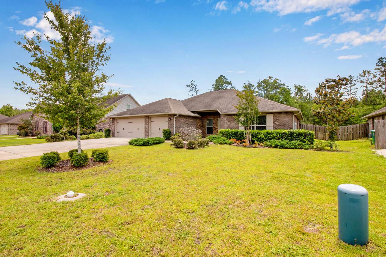 4511 Beth Circle - Photo 1