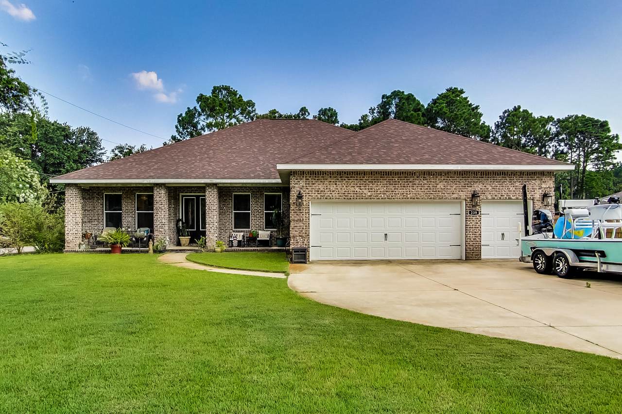 239 Walton Way - Photo 1