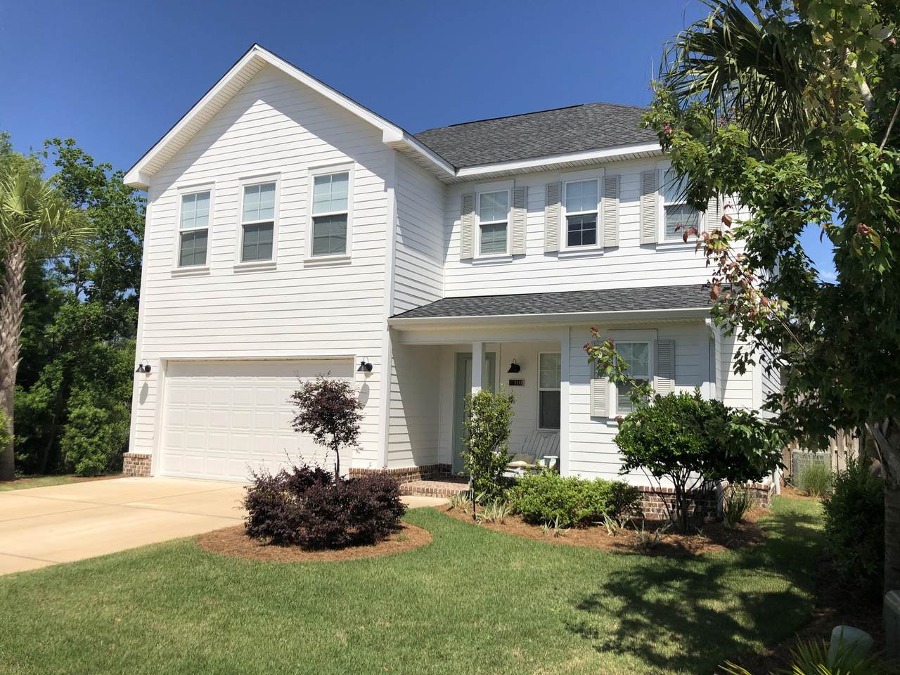 110 Zander Way - Photo 1