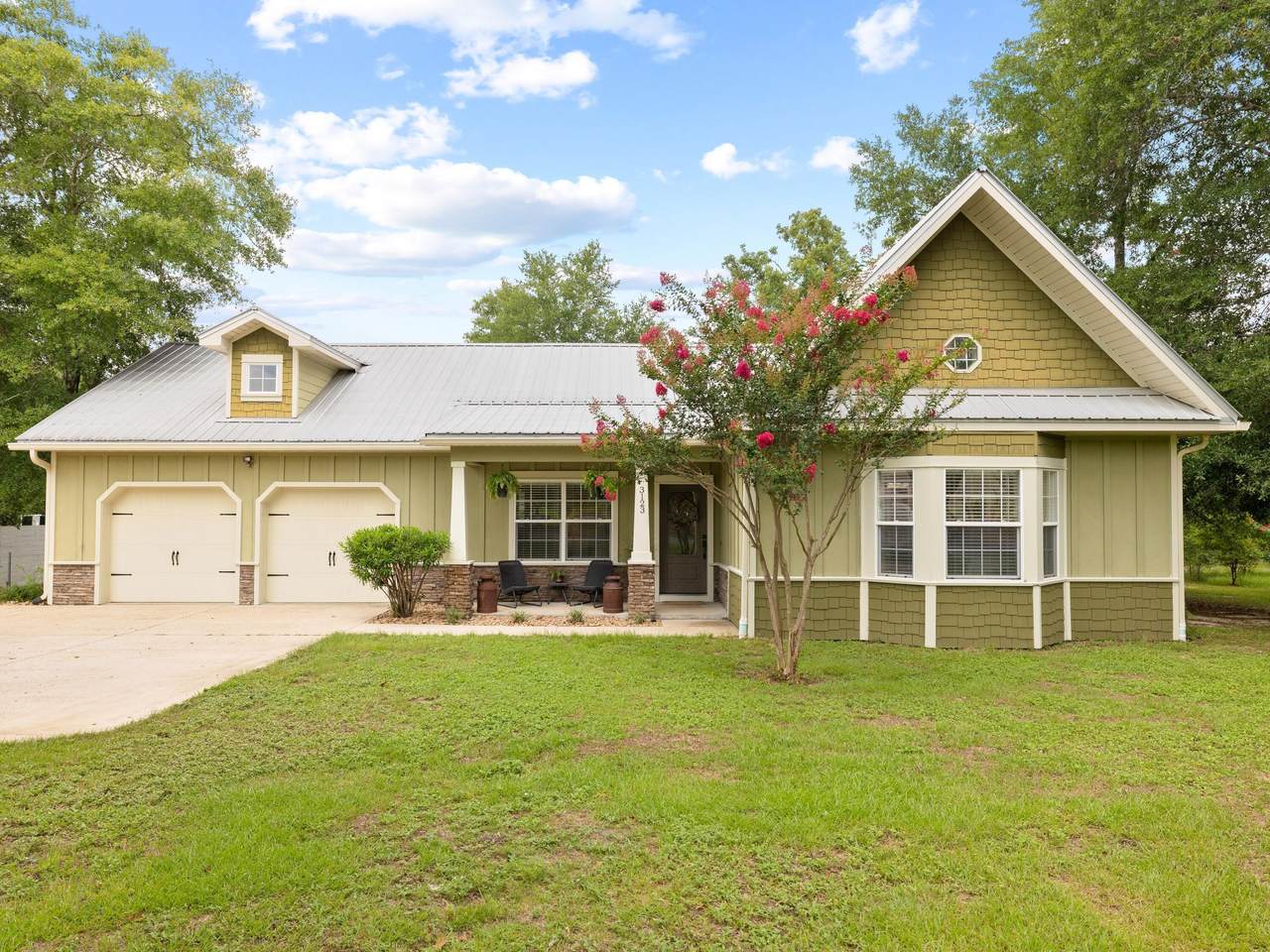 3123 Pinot Way - Photo 1