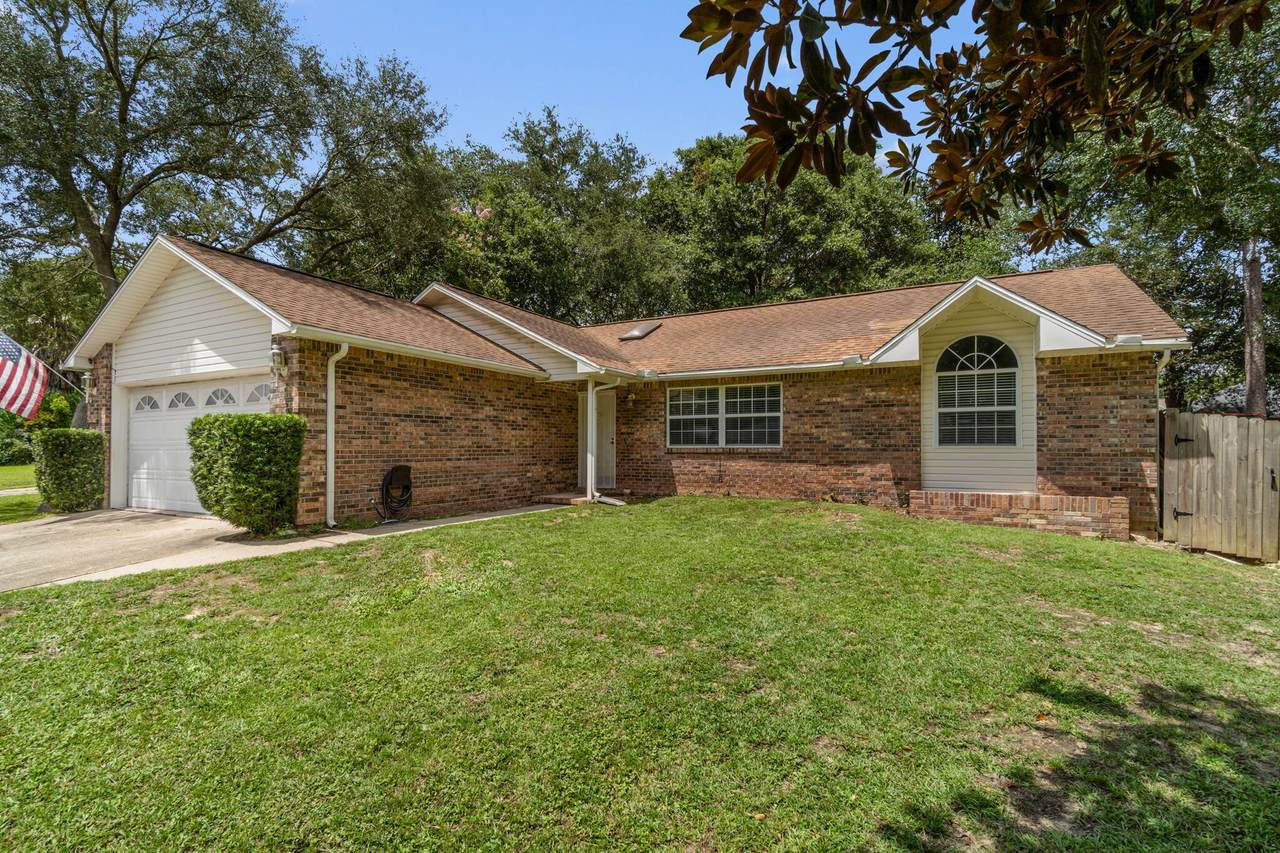 2805 Wilson Lane - Photo 1