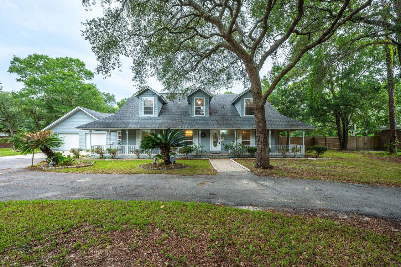 925 Marnan Drive - Photo 1