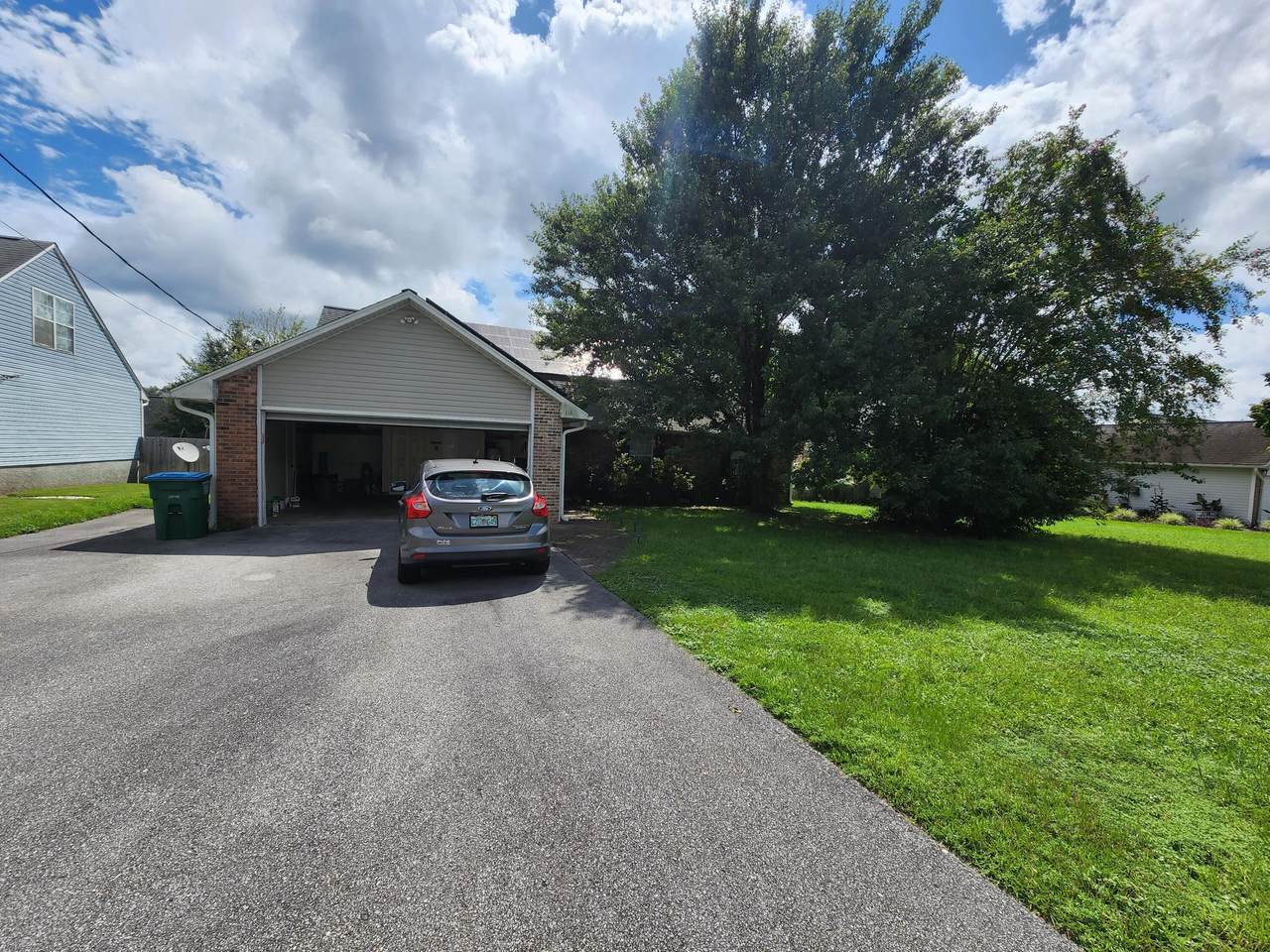 116 Nicole Lane - Photo 1